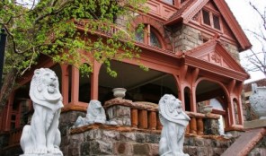 Molly Brown Summer House
